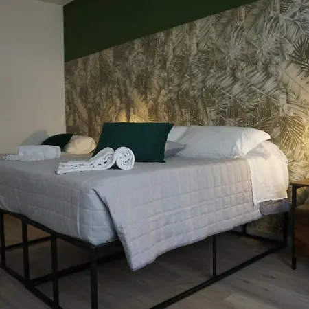 Vatican Fashion شقة روما