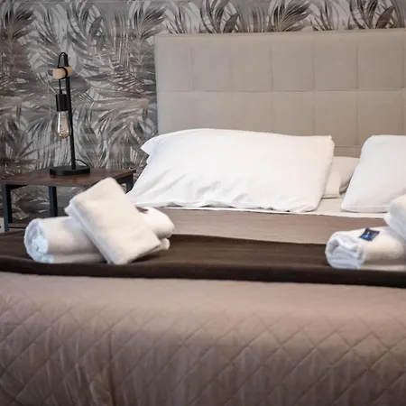 Vatican Fashion شقة *