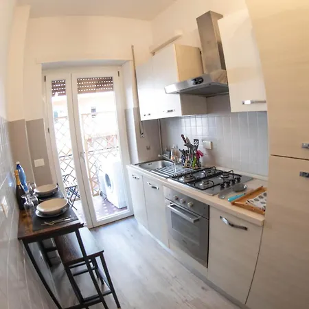 Vatican Fashion شقة روما