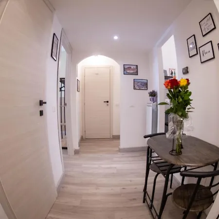 Vatican Fashion شقة